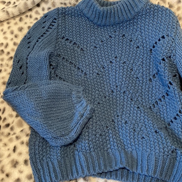 H&M Blue Knit Balloon Sleeve Crew Neck Sweater. Size M. Wool Blend. - Picture 2 of 7